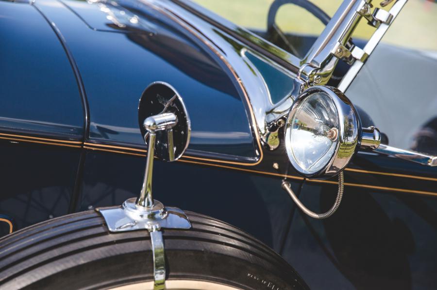 Детали экстерьера Packard Standard Eight Sport Phaeton (902-521) 1932 года  (фото 27 из 40)